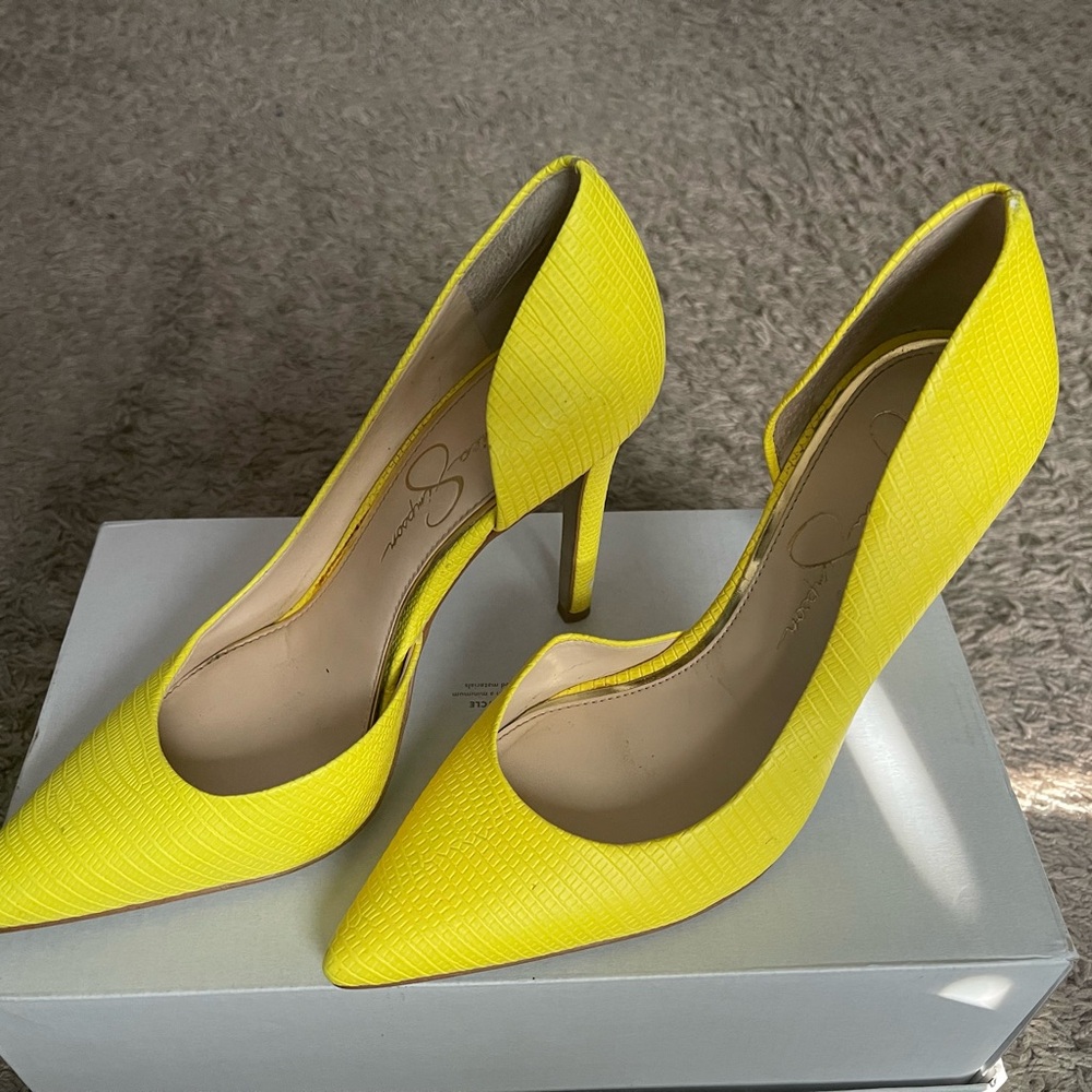 Jessica Simpson Vibrant Yellow Heels